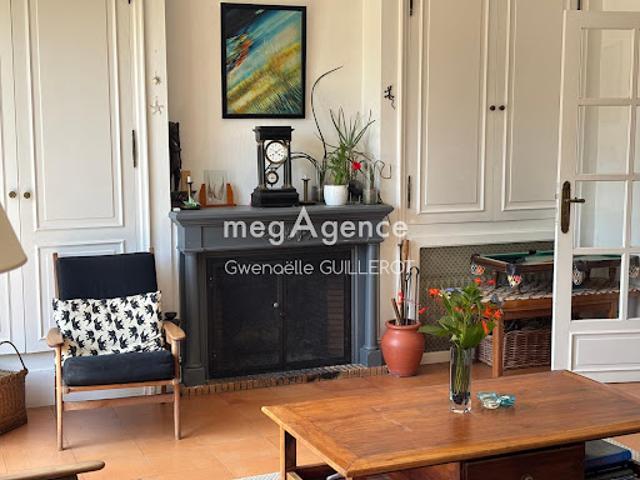 Vente Maison 10 pièces 260 m2 Larmor Plage