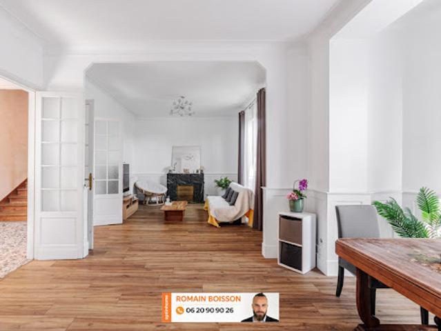 Vente Maison 10 pièces 260 m2 Revel