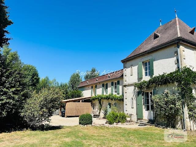 Vente Maison 10 pièces 260 m2 Saint Emilion