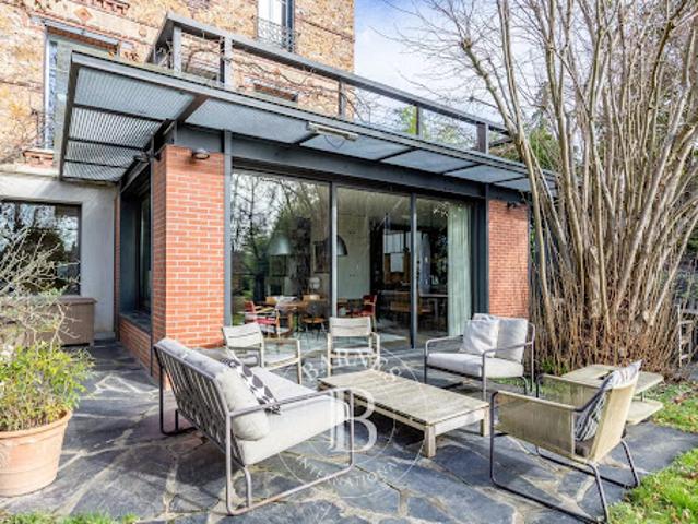 Vente Maison 10 pièces 260 m2 Sevres