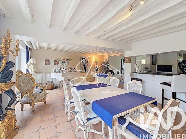 Vente Maison 10 pièces 261 m2 Péroy les Gombries