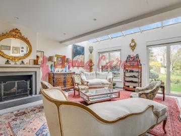 Vente Maison 10 pièces 267.77 m2 Fontenay sous Bois