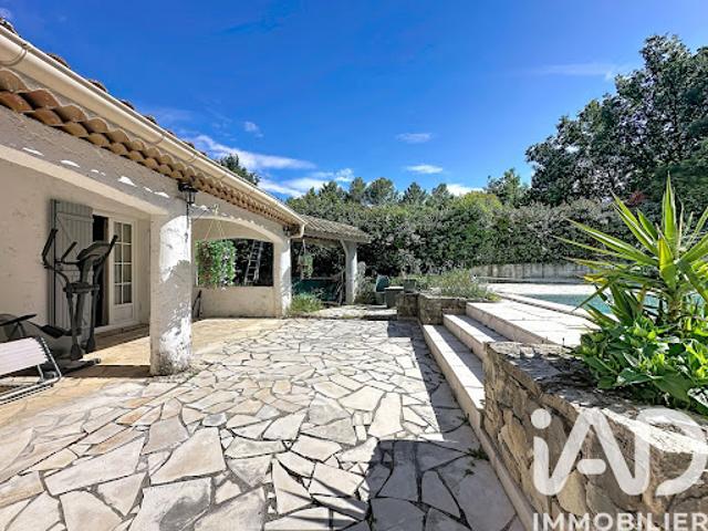 Vente Maison 10 pièces 264 m2 Tourrettes