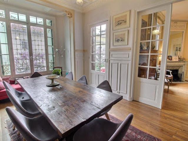 Vente Maison 10 pièces 264 m2 Vincennes