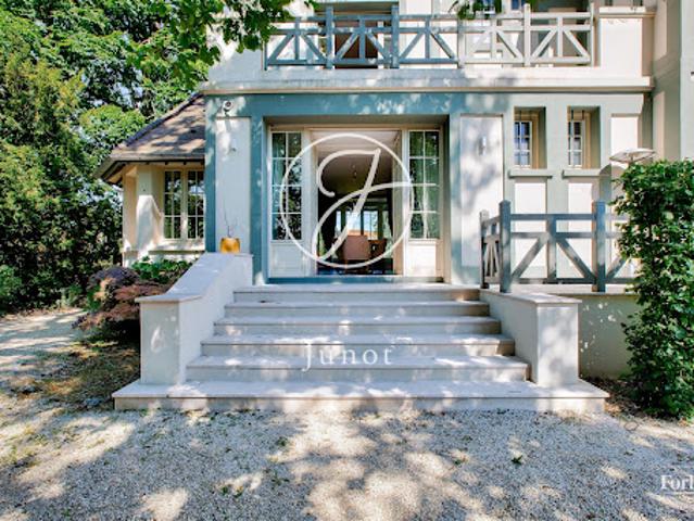 Vente Maison 10 pièces 264 m2 Le Vésinet