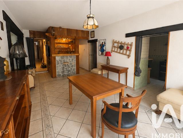 Vente Maison 10 pièces 264 m2 Saint Jean Saint Nicolas