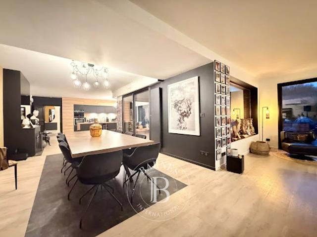 Vente Maison 10 pièces 268.58 m2 Bondues