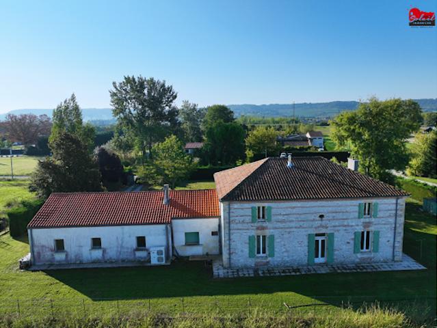 Vente Maison 10 pièces 273 m2 Sainte Livrade sur Lot