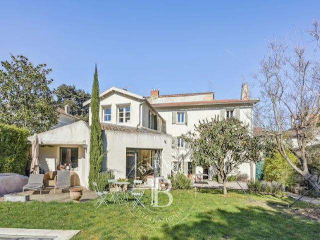 Vente Maison 10 pièces 270 m2 Tassin la Demi Lune