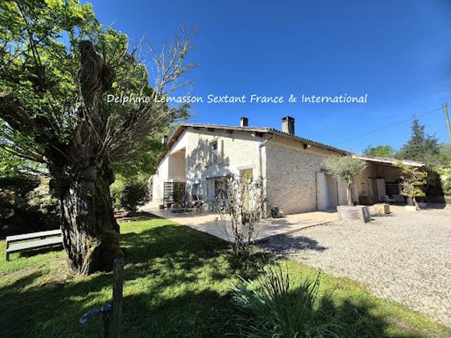 Vente Maison 10 pièces 270 m2 Casteljaloux