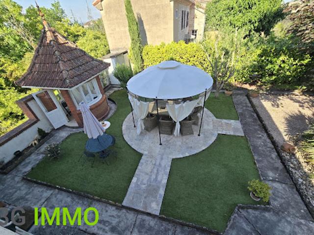 Vente Maison 10 pièces 270 m2 Castelnau de Montmiral