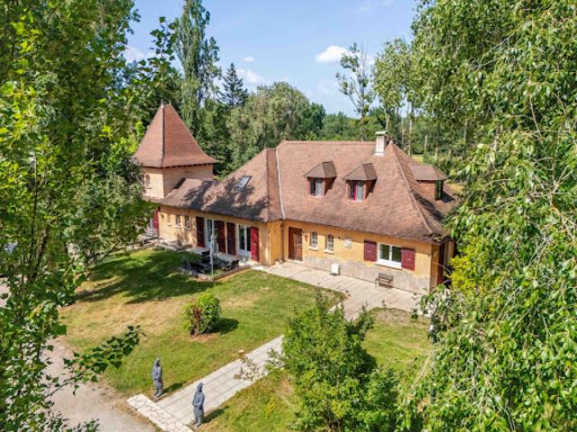 Vente Maison 10 pièces 270 m2 Galgon