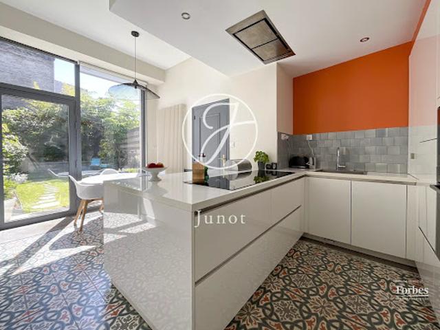 Vente Maison 10 pièces 270 m2 Lille