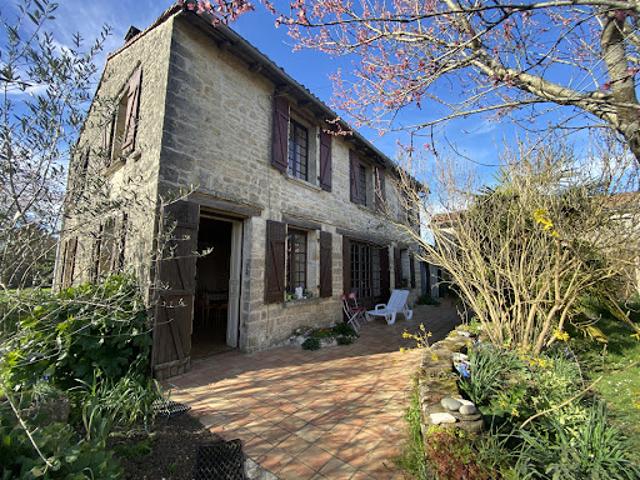 Vente Maison 10 pièces 270 m2 Nanclars
