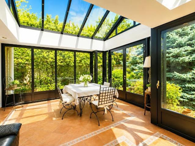 Vente Maison 10 pièces 272.4 m2 Saint maur des fosses