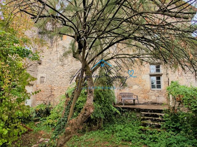 Vente Maison 10 pièces 272 m2 Arlay