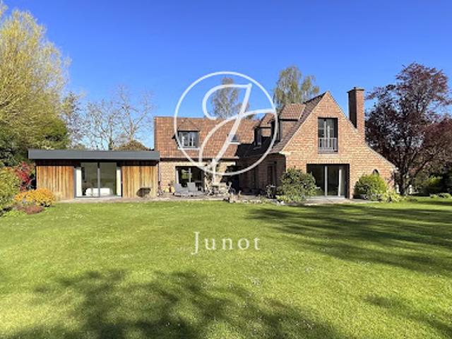 Vente Maison 10 pièces 275.73 m2 Bondues