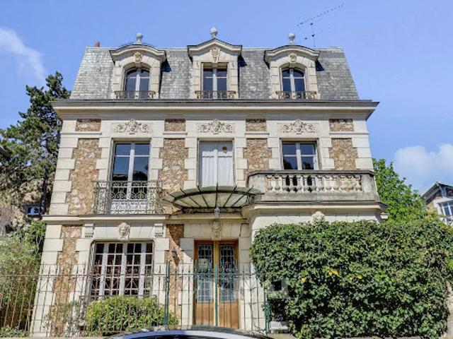 Vente Maison 10 pièces 275 m2 Versailles