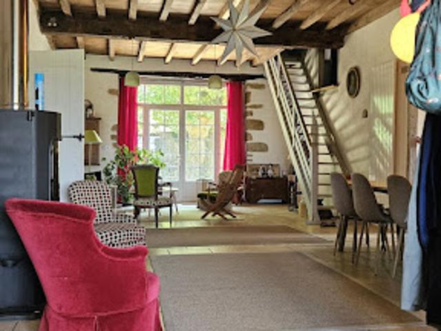 Vente Maison 10 pièces 275 m2 Arbouet Sussaute