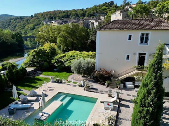 Vente Maison 10 pièces 276 m2 Sauve