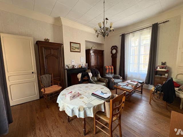 Vente Maison 10 pièces 278 m2 Eu