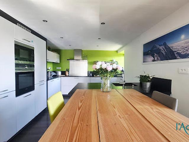 Vente Maison 10 pièces 283 m2 Labaroche