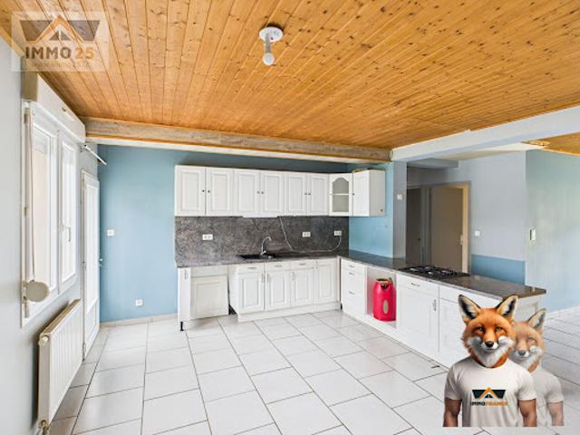 Vente Maison 10 pièces 280 m2 Epeugney