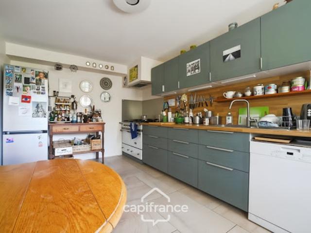 Vente Maison 10 pièces 280 m2 Lons le Saunier