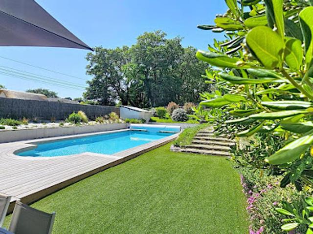 Vente Maison 10 pièces 280 m2 Saint Molf
