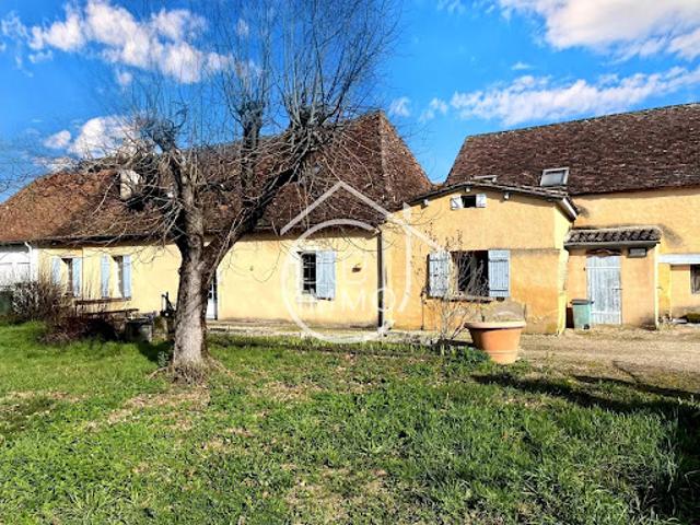 Vente Maison 10 pièces 280 m2 Saint Pierre d'Eyraud
