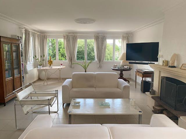 Vente Maison 10 pièces 282 m2 Loire Authion