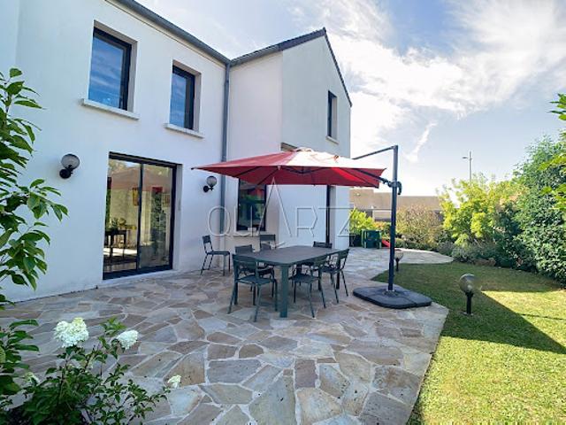 Vente Maison 10 pièces 287 m2 Le chesnay