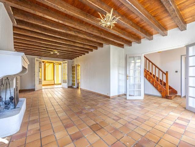 Vente Maison 10 pièces 284 m2 Périgné