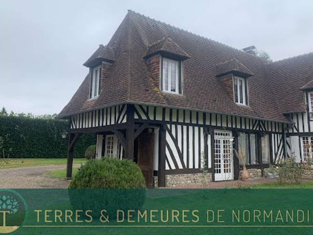 Vente Maison 10 pièces 285 m2 Thiberville
