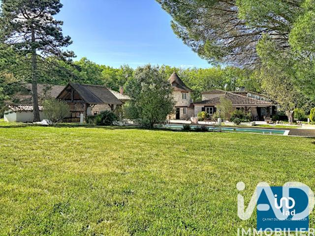 Vente Maison 10 pièces 285 m2 Castéra Verduzan