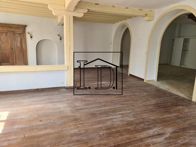 Vente Maison 10 pièces 289 m2 Lauzun