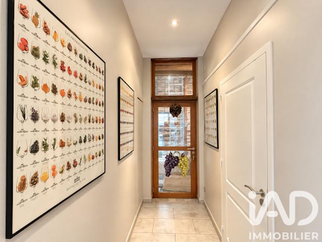 Vente Maison 10 pièces 289 m2 Solutré Pouilly