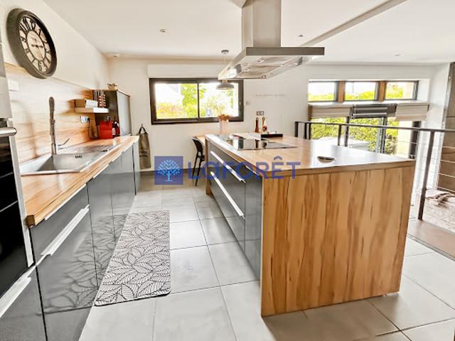 Vente Maison 10 pièces 290 m2 Azay le Rideau
