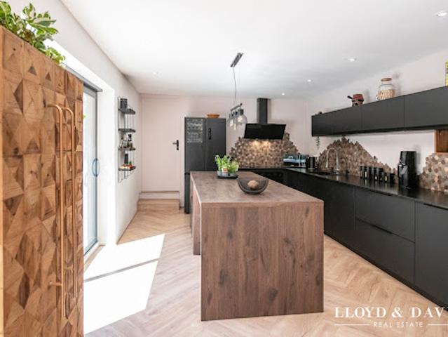 Vente Maison 10 pièces 290 m2 Lamorlaye