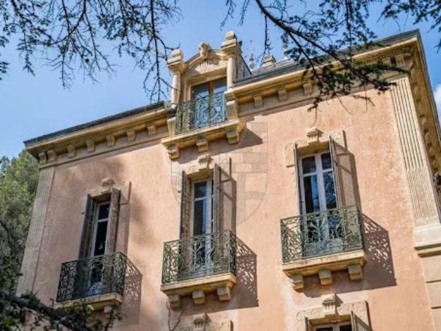 Vente Maison 10 pièces 291 m2 Marseille 11ème