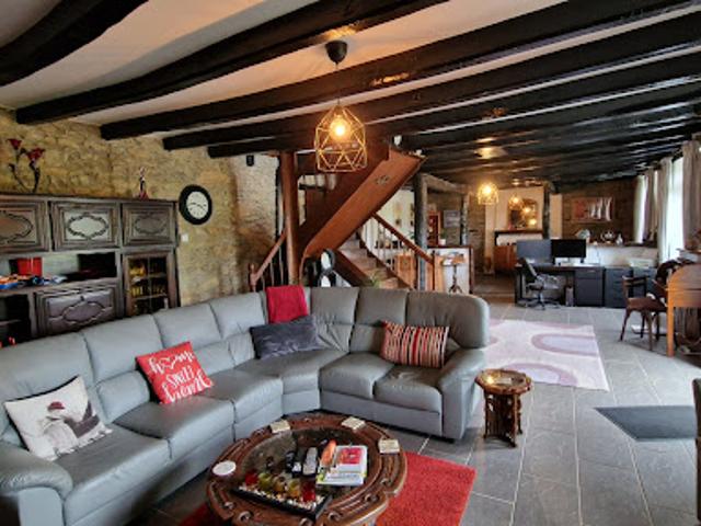 Vente Maison 10 pièces 292 m2 Le Mené