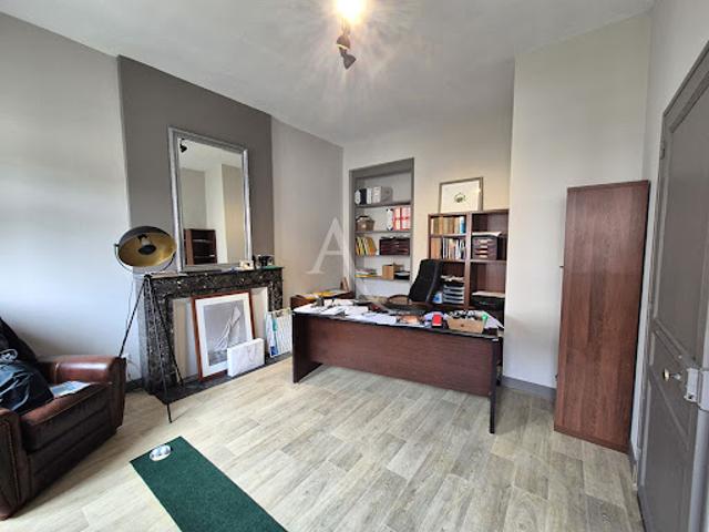 Vente Maison 10 pièces 297.85 m2 Villeneuve de Marsan