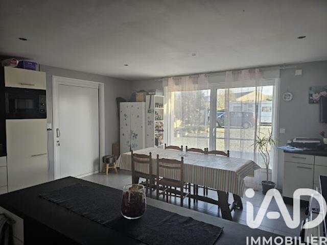Vente Maison 10 pièces 296 m2 Migron