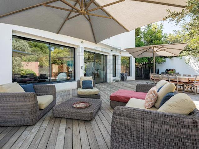 Vente Maison 10 pièces 298 m2 Marseille 12ème