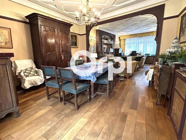Vente Maison 10 pièces 298 m2 Orchies
