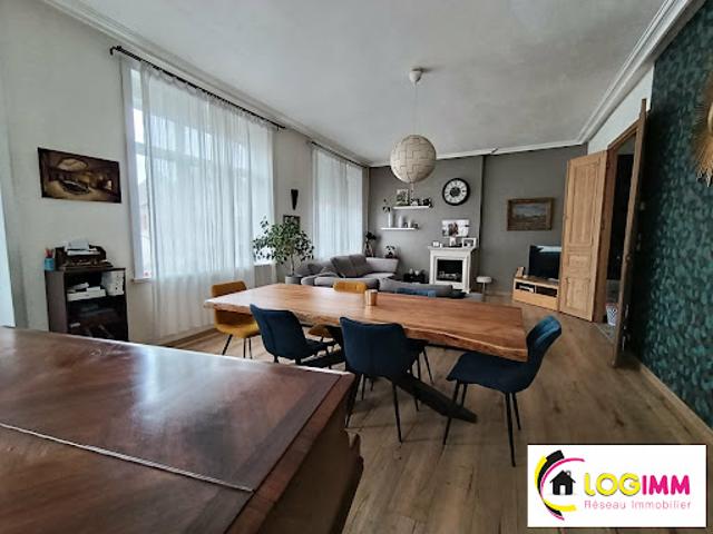 Vente Maison 10 pièces 203 m2 Carnières