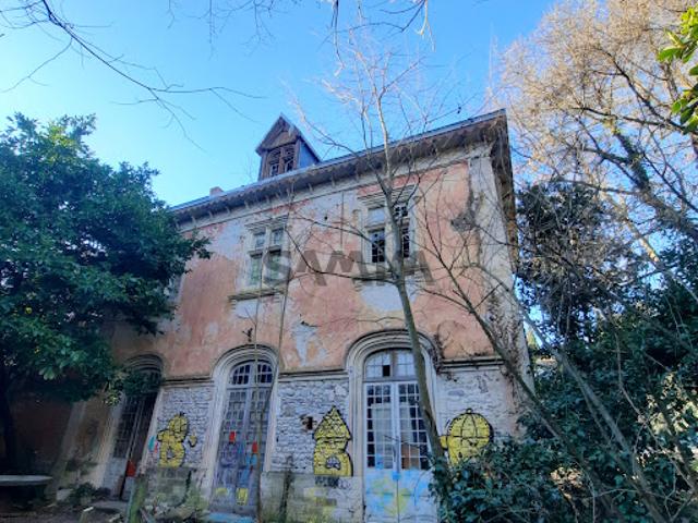 Vente Maison 10 pièces 200 m2 Boucoiran et Nozières