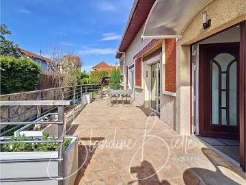 Vente Maison 10 pièces 200 m2 Chatou