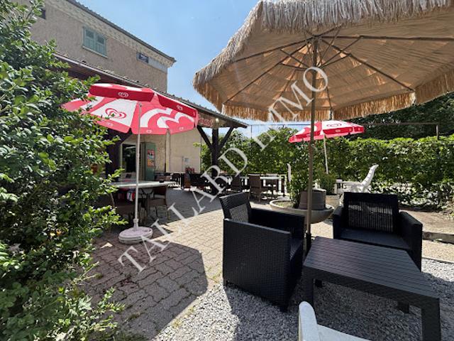 Vente Maison 10 pièces 201.4 m2 Rochebrune