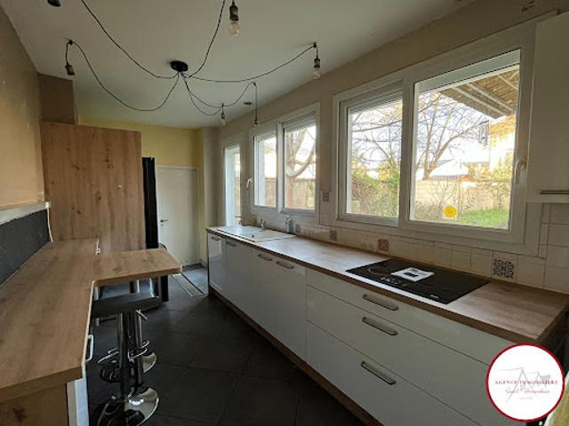 Vente Maison 10 pièces 202 m2 Saint Amand Montrond